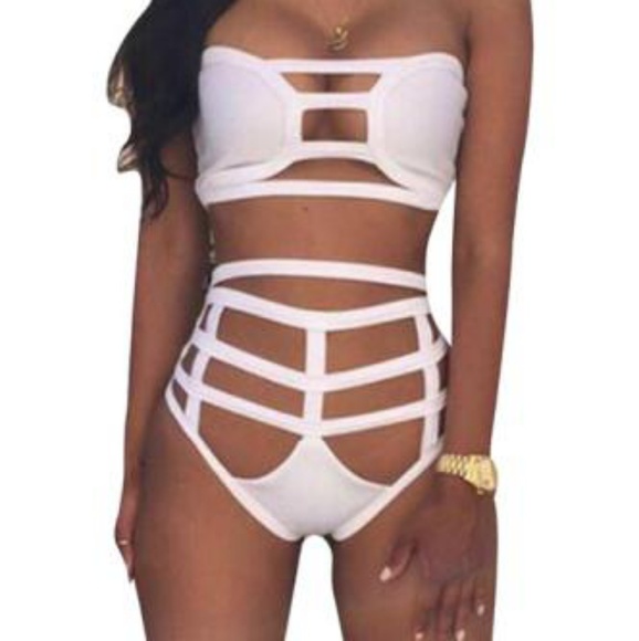 Swim suits Sm,M,L - Picture 2 of 6